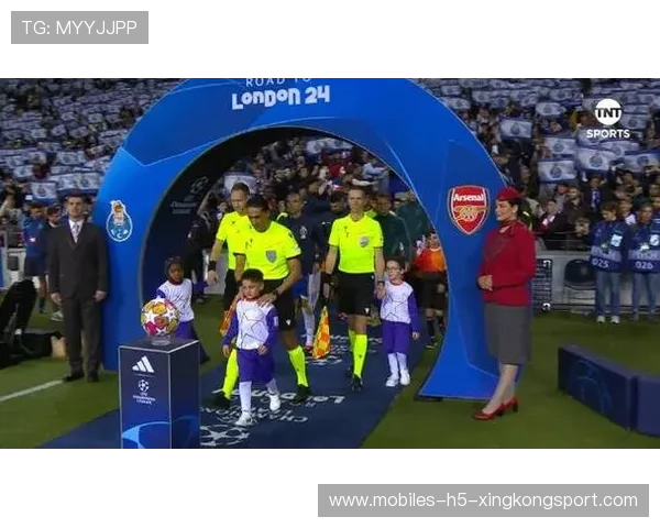 波尔图高位抢断奏效，加雷诺拆解对手整条右路