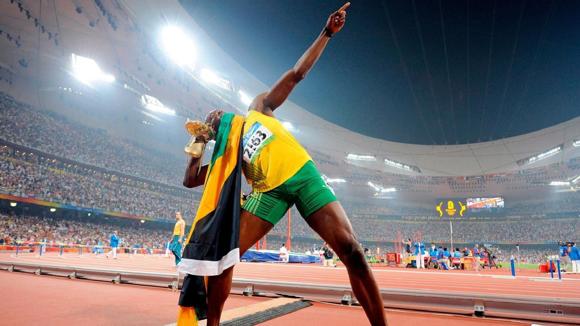 新体育中心落成首赛 羽毛球、篮球多馆同期开球